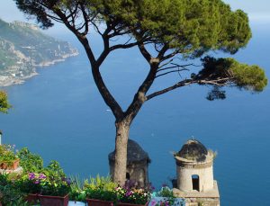 From Rome to the Amalfi Coast: History, Colors and Scents.
