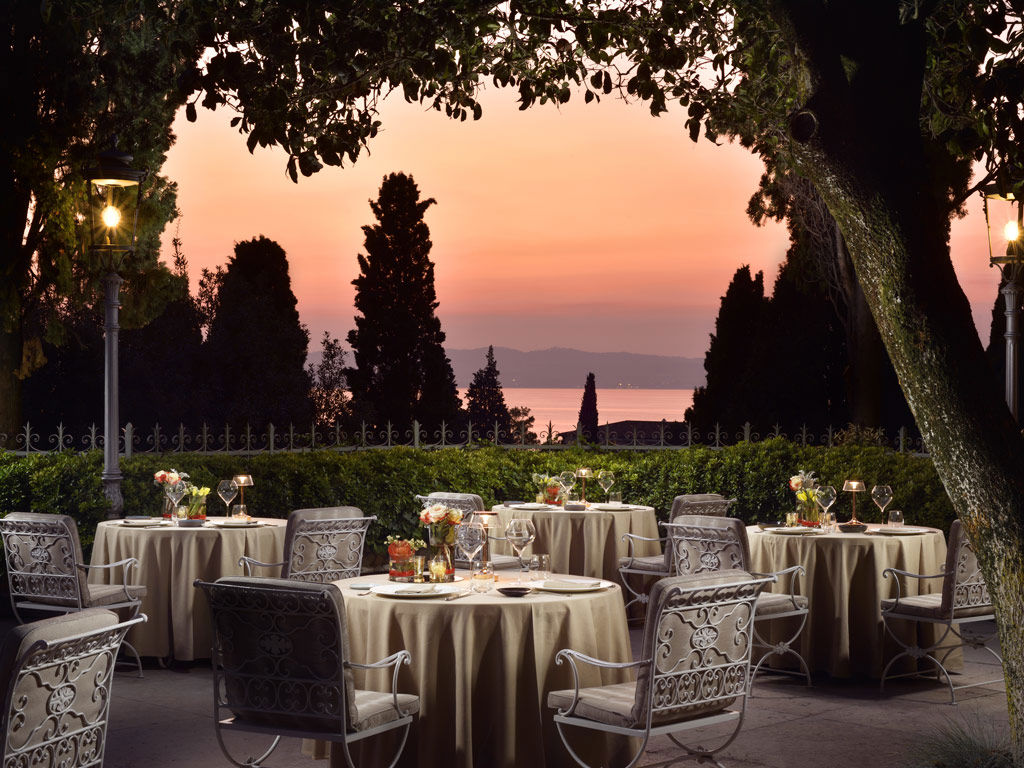 guided-tasting-winery-activity-italy4golf